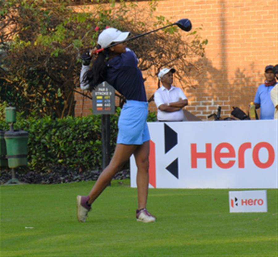 Amateur Nishna cards bogey-free 64, rises to fourth; Hitaashee keeps lead in second leg of WPGT