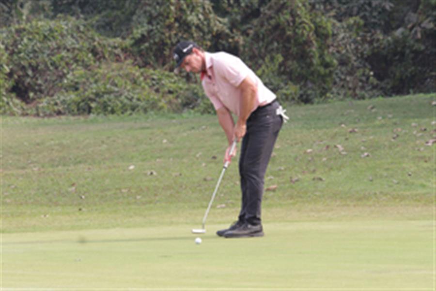 PGTI 2024: Chilean Matias Dominguez shoots 61 to seize first-round lead in Final Qualifying Stage