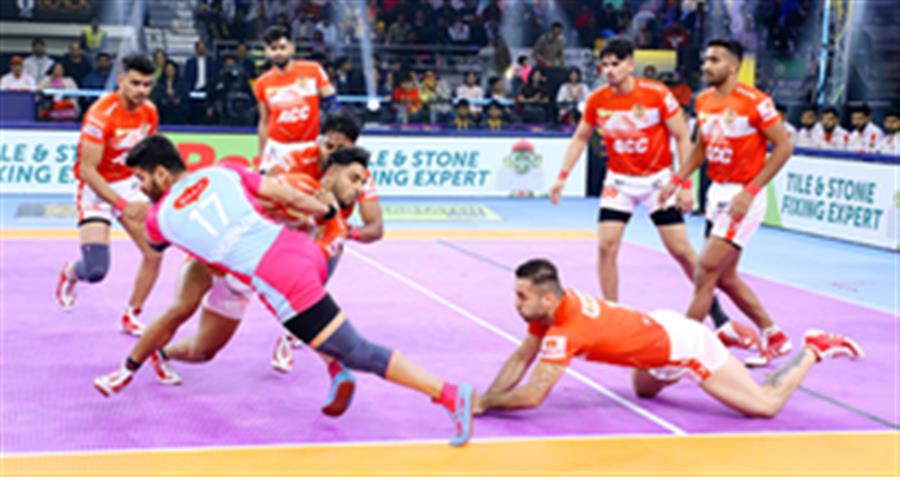 PKL 10: Deshwal ensures Jaipur Pink Panthers end the league stage with an easy win