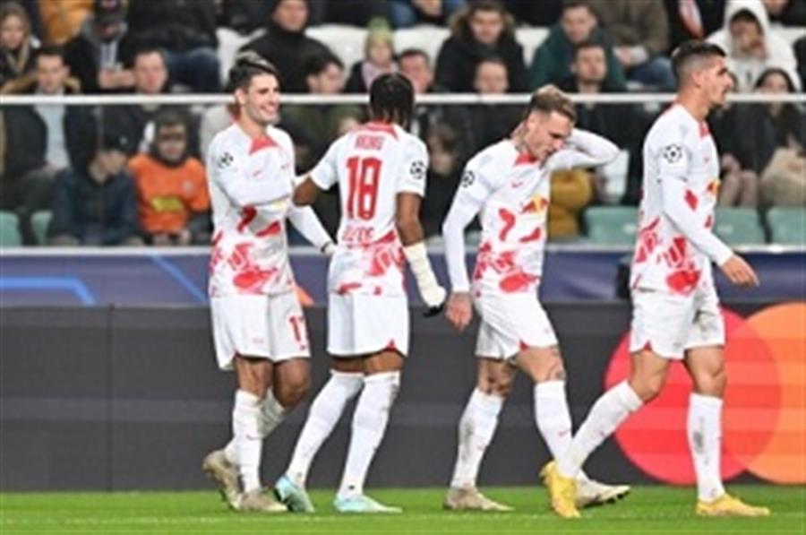 RB Leipzig smash Shakhtar to progress in Champions League