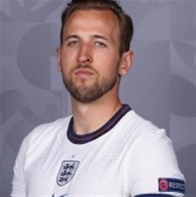 England captain Harry Kane has Rooney's goal record in sight
