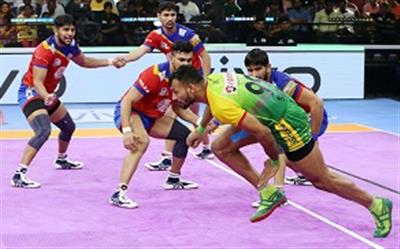 Narwal's blockbuster show helps U.P. Yoddhas clinch a thriller
